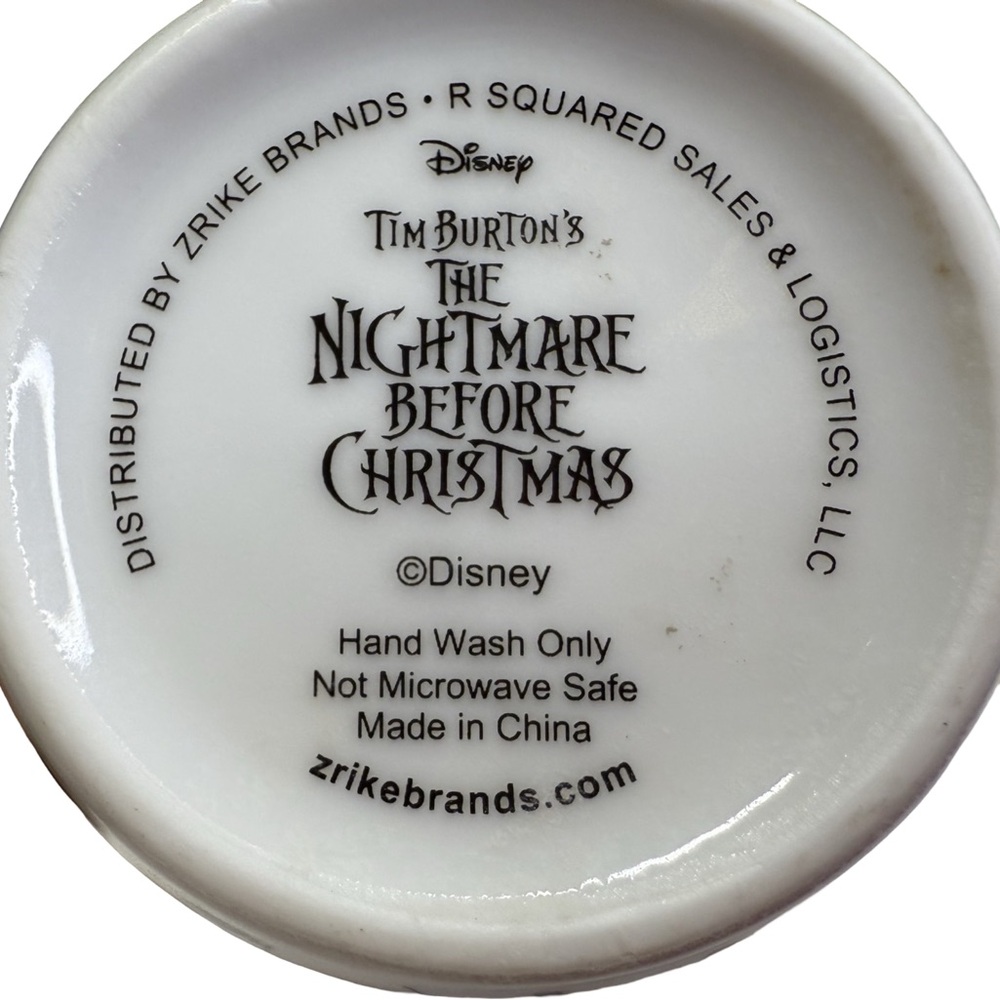 Disney NWT Tim Burton’s The Nightmare Before Christmas Mug Set & Checkered Tray - Picture 5 of 8